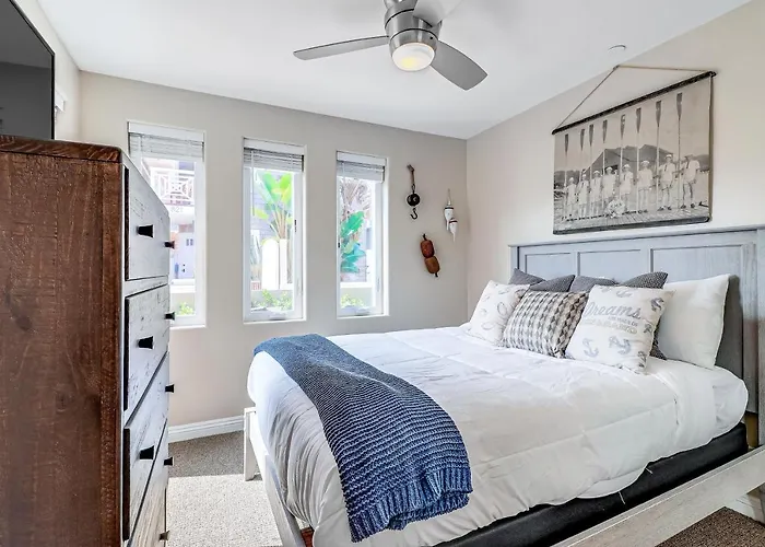 Holiday Four-Bedroom Home