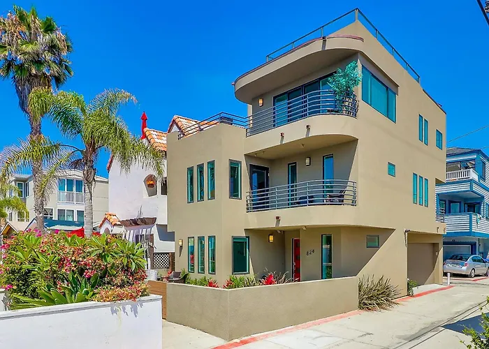 Holiday Four-Bedroom Home
